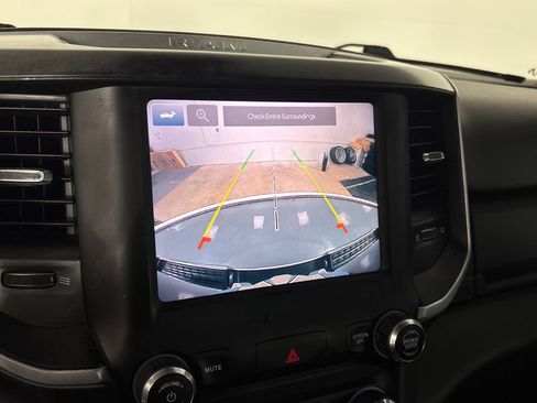 Used 2022 RAM 1500 Big Horn AWD/4WD image 19