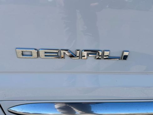 Used 2016 GMC Terrain Denali image 9