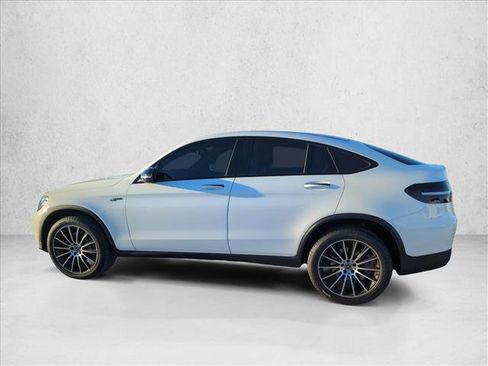 Used 2019 Mercedes-Benz GLC 300 4MATIC Coupe image 6