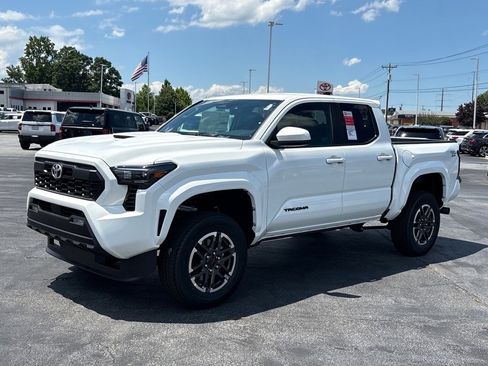 New 2025 Toyota Tacoma TRD Sport image 24