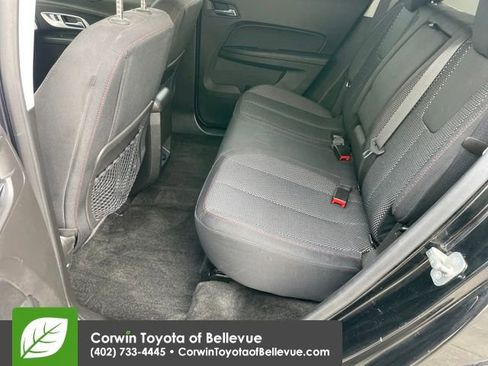 Used 2017 Chevrolet Equinox LT w/ Convenience Package image 23