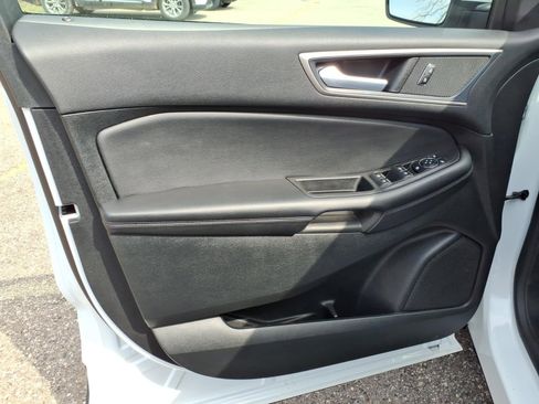 Used 2023 Ford Edge SEL w/ Convenience Package image 15