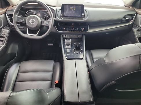 Used 2021 Nissan Rogue SV w/ Premium Package FWD image 15