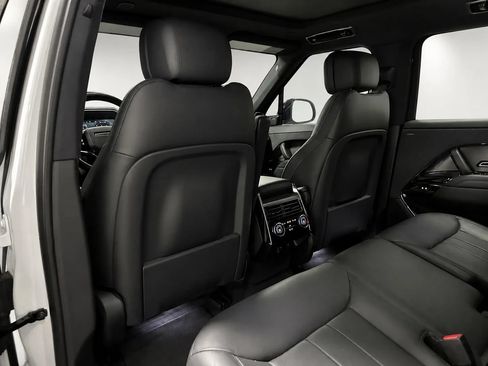 Used 2024 Land Rover Range Rover Sport SE AWD/4WD image 14