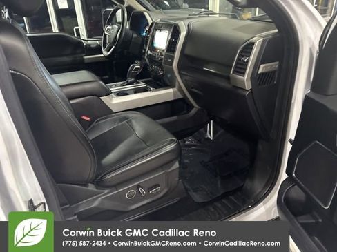 Used 2017 Ford F150 Lariat image 39
