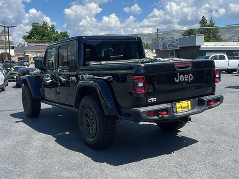 Used 2020 Jeep Gladiator Rubicon AWD/4WD image 7