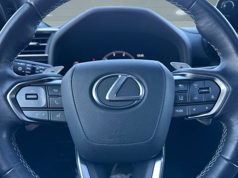 Certified 2024 Lexus LX 600 4WD w/ Interior Upgrade Package image 17