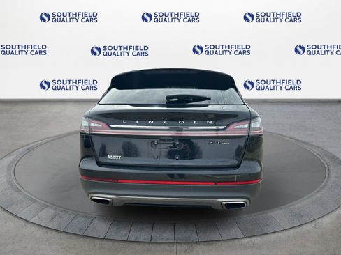 Used 2019 Lincoln Nautilus Black Label AWD/4WD image 5