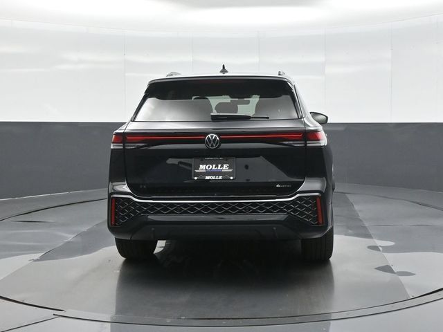 New 2026 Volkswagen Tiguan SE R-Line AWD/4WD image 6
