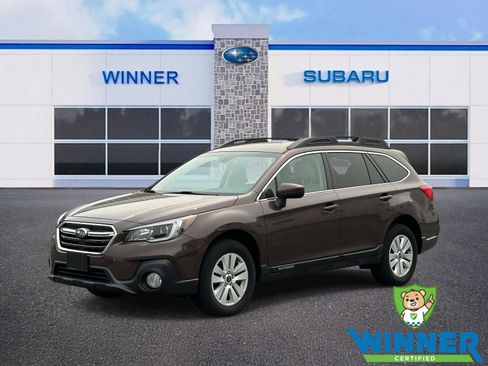Used 2019 Subaru Outback 2.5i Premium AWD/4WD image 1
