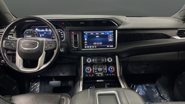 Used 2021 GMC Yukon XL Denali AWD/4WD image 11