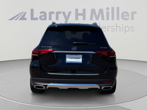 Used 2021 Mercedes-Benz GLE 350 4MATIC image 4