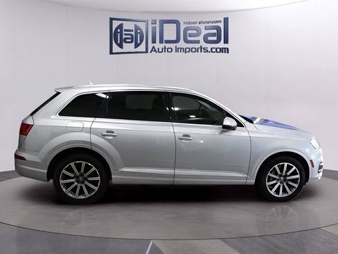 Used 2019 Audi Q7 3.0T Premium Plus w/ Premium Plus Package AWD/4WD image 6