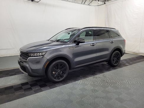 Used 2021 Kia Sorento S w/ Panoramic Sunroof Package image 2