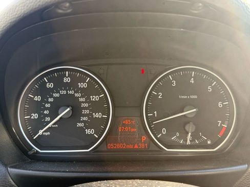 Used 2009 BMW 128i Coupe w/ Premium Pkg image 5