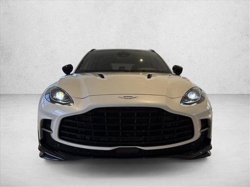 New 2025 Aston Martin DBX 707 image 9