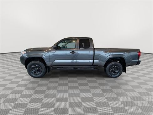 Used 2023 Toyota Tacoma SR image 6