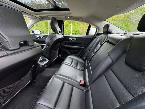 Used 2024 Volvo S60 B5 Plus AWD/4WD image 23