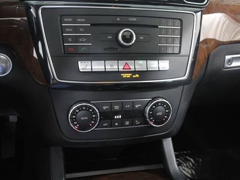 Used 2019 Mercedes-Benz GLS 450 4MATIC image 14