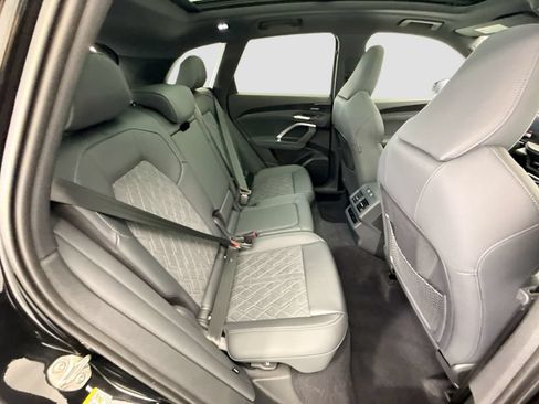 New 2026 Audi SQ5 Premium Plus AWD/4WD image 21
