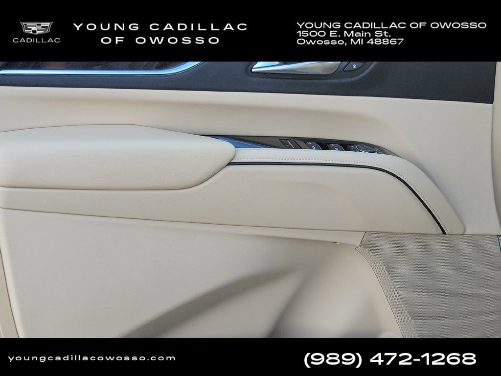 Used 2023 Cadillac Escalade Premium Luxury w/ LPO, Illumination Package AWD/4WD image 22