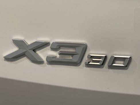 Used 2026 BMW X3 xDrive30i w/ Premium Package AWD/4WD image 24