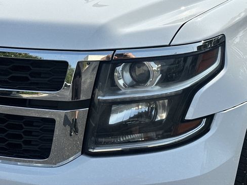 Used 2019 Chevrolet Tahoe LT AWD/4WD image 11
