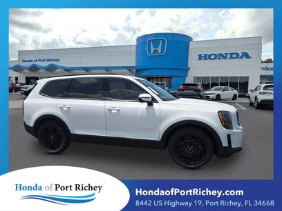 Used 2022 Kia Telluride SX w/ Nightfall Edition Package