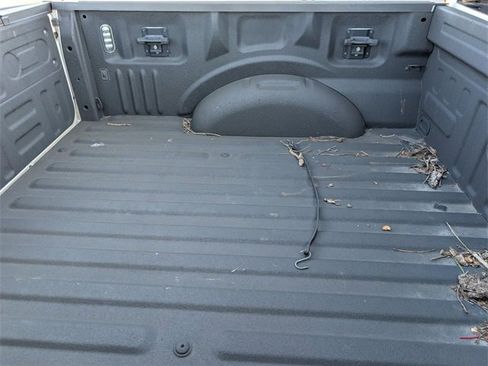 Used 2017 Ford F150 Lariat image 6