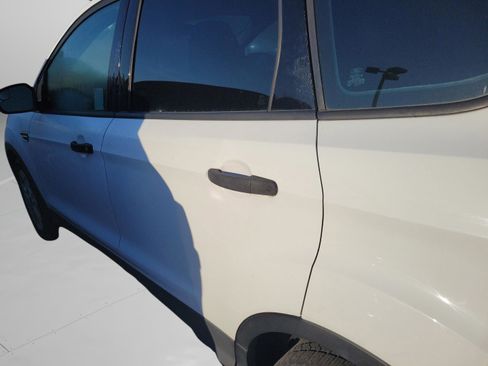 Used 2017 Ford Escape S image 30