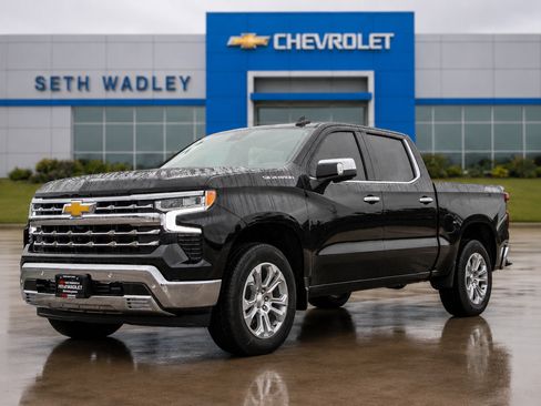 Used 2025 Chevrolet Silverado 1500 LTZ AWD/4WD image 61