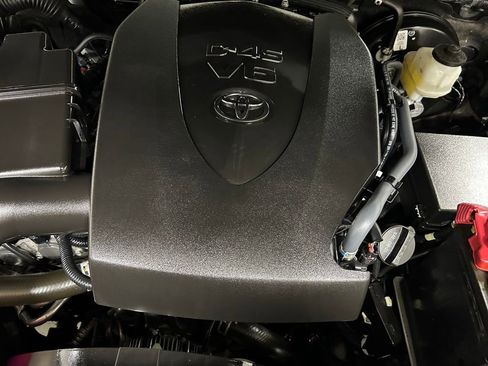 Used 2023 Toyota Tacoma SR image 11