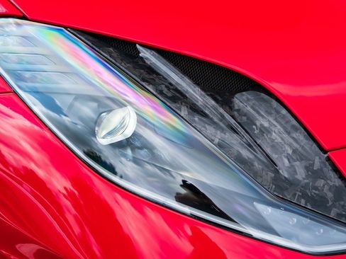 Used 2020 Ferrari 812 Superfast RWD image 10