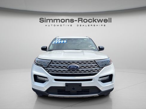Used 2022 Ford Explorer Limited w/ Class IV Trailer Tow Package AWD/4WD image 7