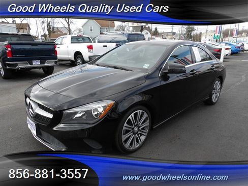 Used 2018 Mercedes-Benz CLA 250 4MATIC image 1