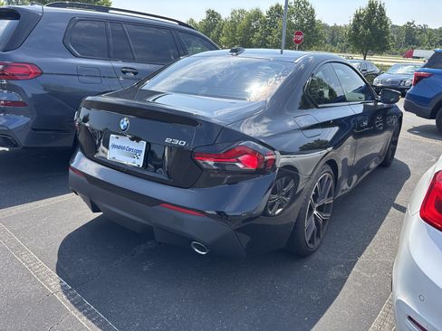 Used 2023 BMW 230i Coupe w/ Convenience Package RWD image 25