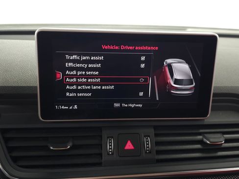 Used 2020 Audi SQ5 Prestige w/ Prestige Package AWD/4WD image 29