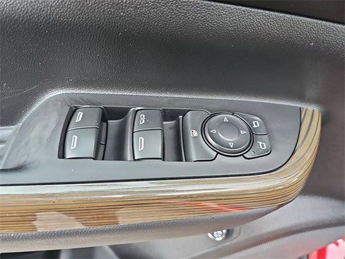 Certified 2023 GMC Acadia SLE w/ Driver Convenience Package image 23