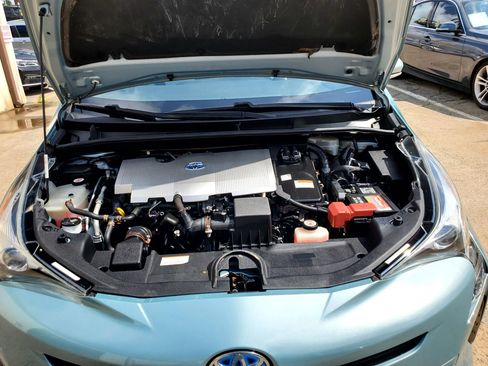 Used 2017 Toyota Prius Three w/ Carpet Mat Package FWD image 54