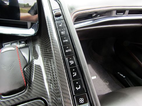 Used 2024 Chevrolet Corvette Z06 image 17