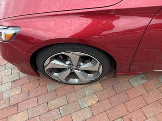 Used 2020 Honda Accord Touring video 2
