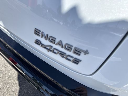 Certified 2024 Nissan Ariya AWD image 9
