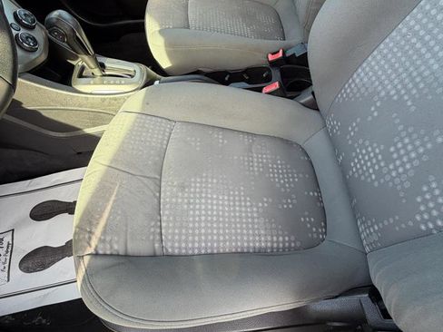 Used 2012 Chevrolet Sonic LS image 10