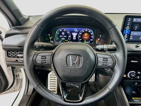 Used 2025 Honda Accord Sport image 8