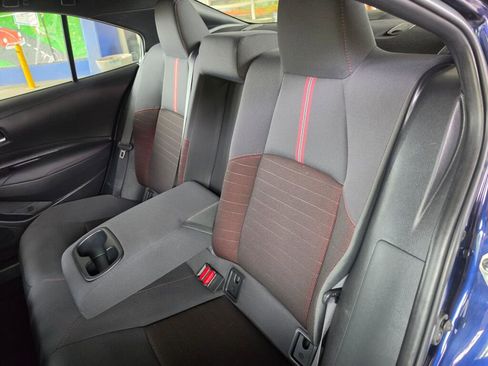 Used 2024 Toyota Corolla SE w/ SE Package FWD image 17