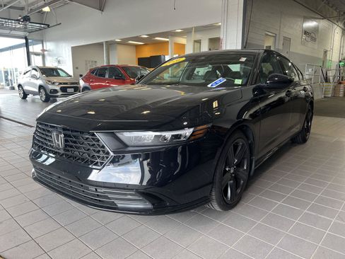 Used 2026 Honda Accord Sport image 4