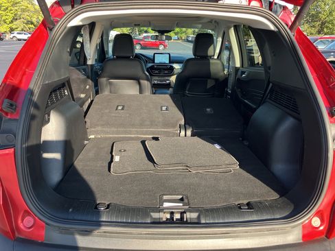 Used 2021 Ford Escape SEL image 9