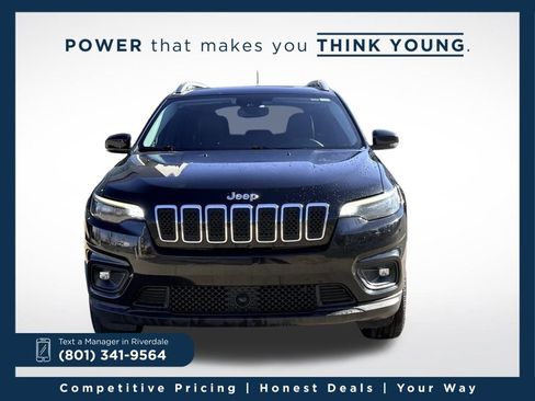 Used 2021 Jeep Cherokee Latitude Lux w/ Comfort/Convenience Group image 2