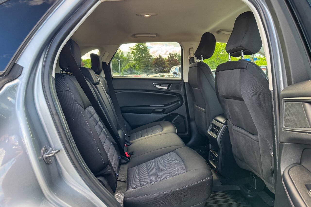 Used 2024 Ford Edge SE AWD/4WD image 14