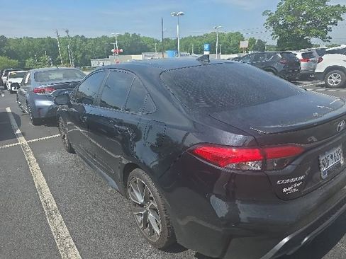 Used 2021 Toyota Corolla XSE FWD image 16